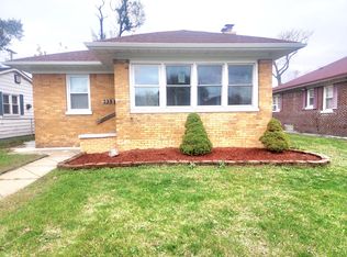 735 Garfield St, Gary, IN 46404