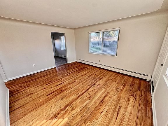 4th image of 162-176 S Ingalls St #174