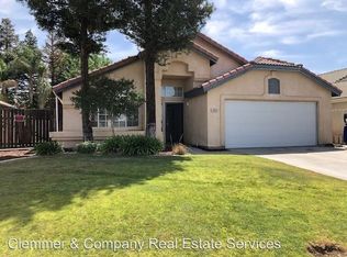 7604 Tanager Ct, Bakersfield, CA 93313