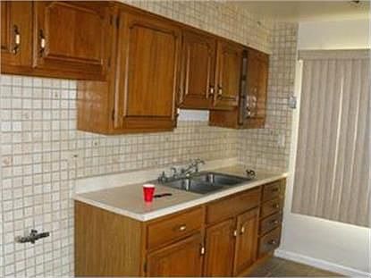 2nd image of 1379 Forest Ave