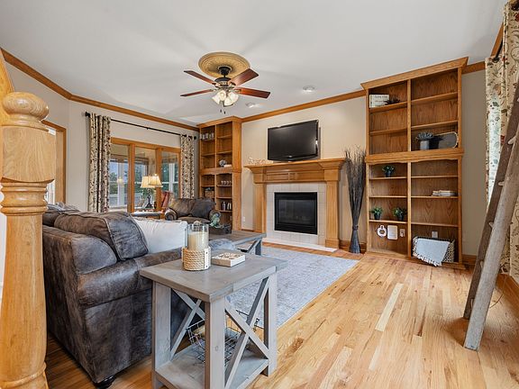 5th image of 1214 Sandalwood Ct SW