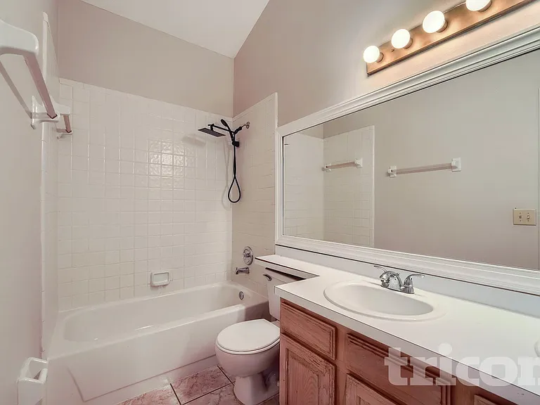 2024 Norfield Ct — Photo 4