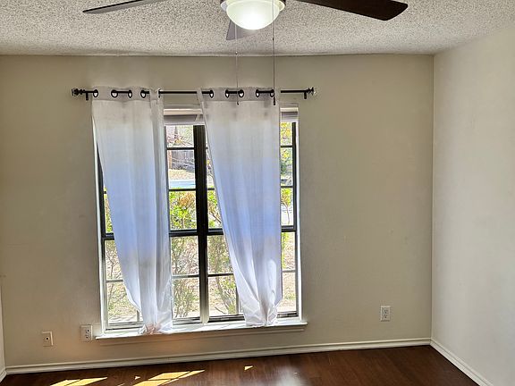 5th image of 5134 Davy Crockett St