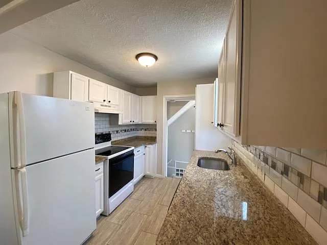 204 S Dorchester Ave — Photo 20