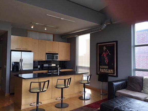 4th image of 1211 Lagoon Ave Unit 501