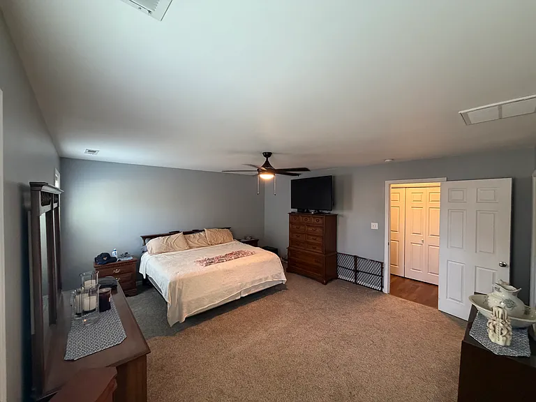 5632 Nessee St — Photo 33