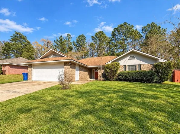 1224 Port Arthur Ter, Leesville, LA 71446