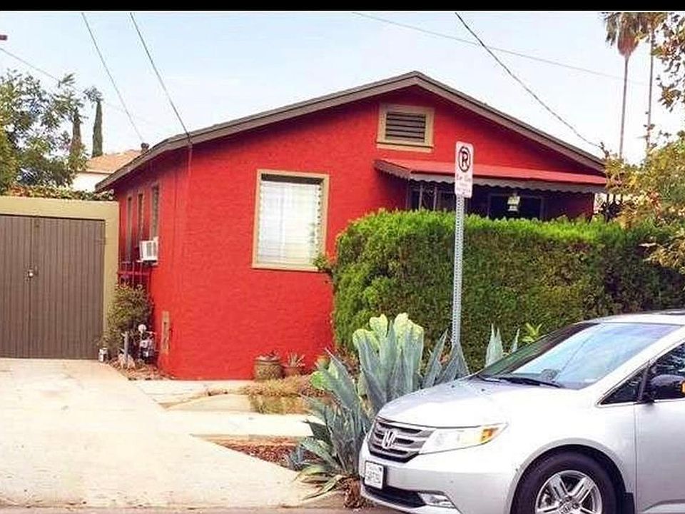 1st image of 3075 Gracia St