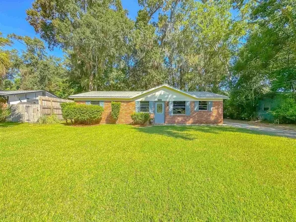2034 Harriet Dr, Tallahassee, FL 32303