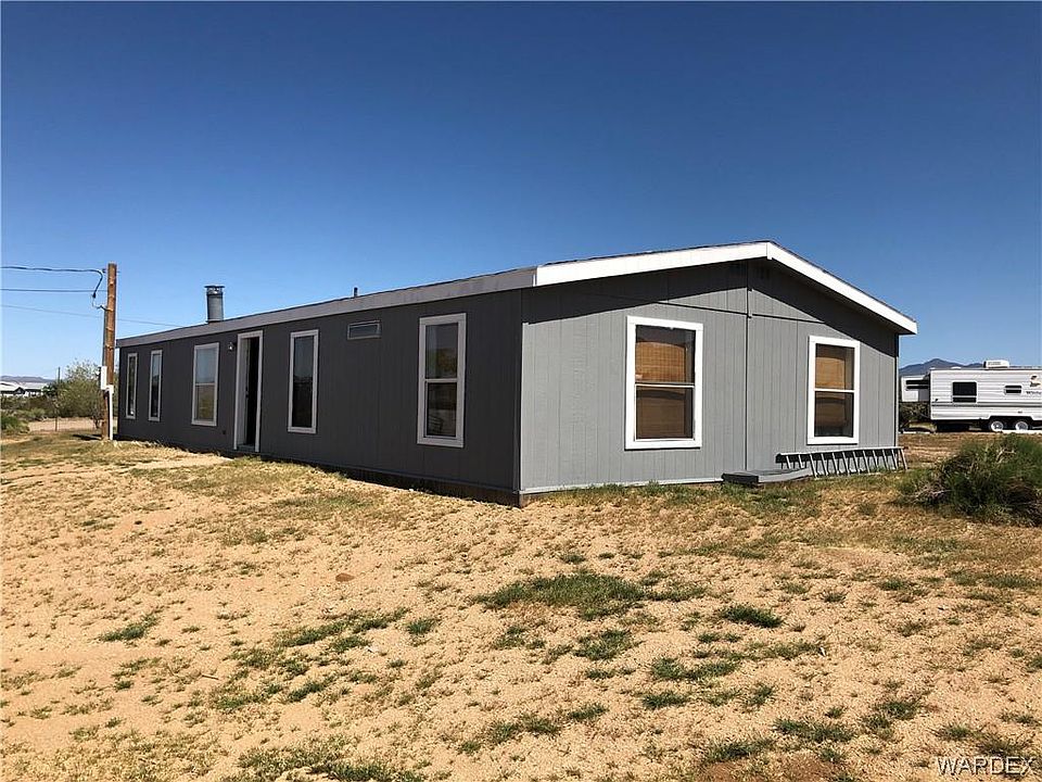 1st image of 4120 W Crystal Dr