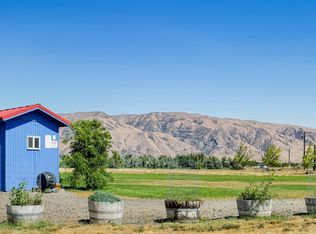 3155 Rosenkranz Rd, Tieton, WA 98947