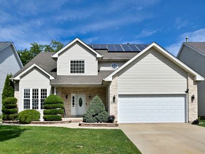 1422 Deer Creek Ln, Lake In The Hills, IL, 60156