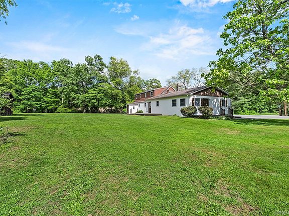 3rd image of 89 Brown Road