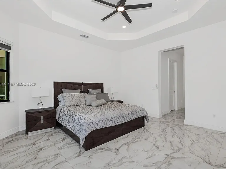 12835 Bayside Ct — Photo 29