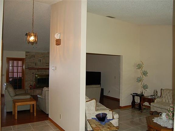2nd image of 2571 Elkcam Blvd