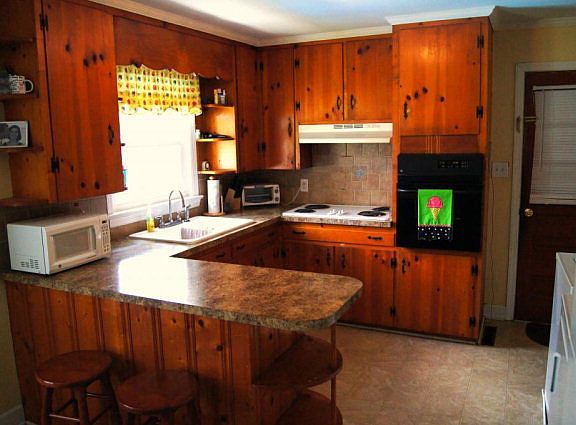 Kitchen with updates!