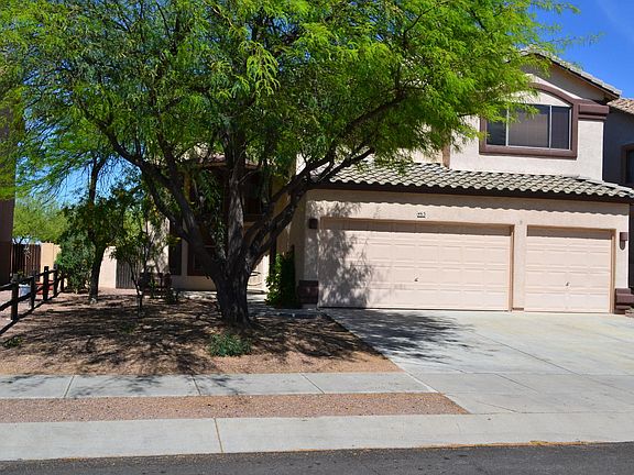 2nd image of 465 E Camino Del Abeto