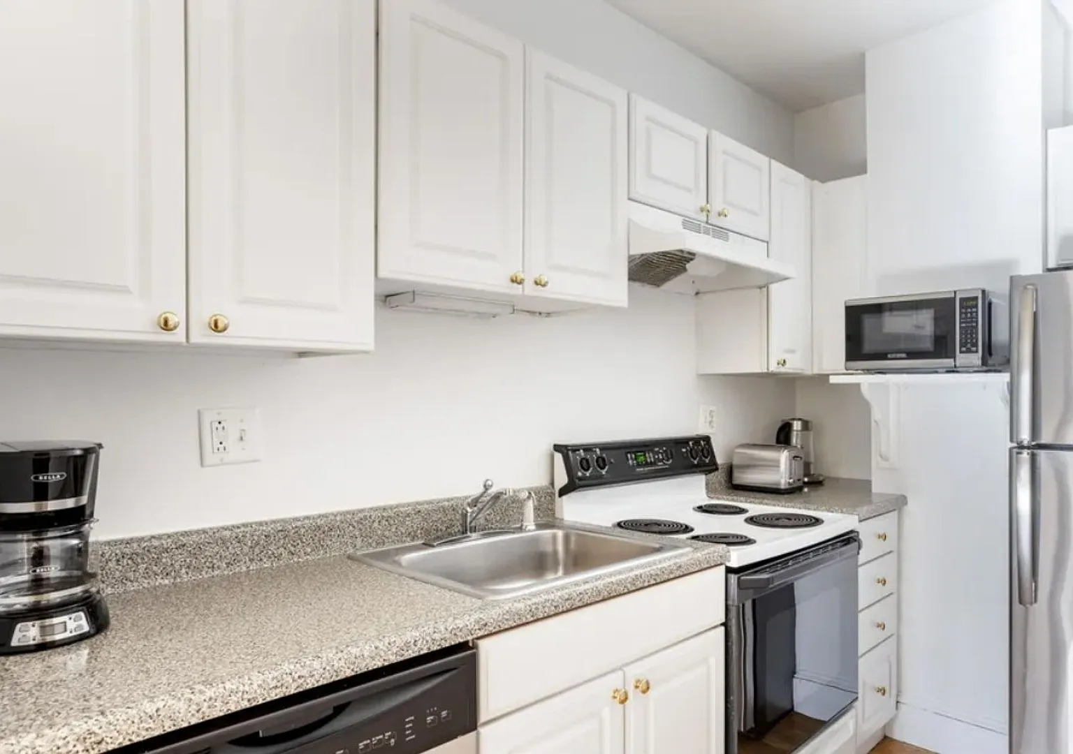 14-16 Derne Street — Photo 4