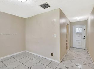 1086 NW 85th Ave #B13, Fort Lauderdale, FL 33322