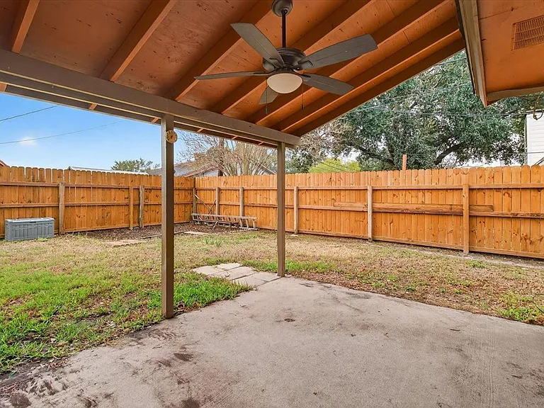 4026 Northwood Dr — Photo 33