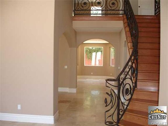 2nd image of 4960 Chimineas Ave #1