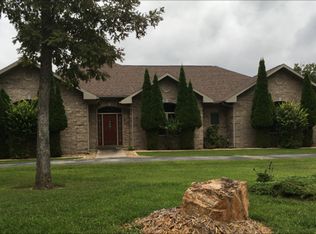 29 Goldenrod Rd, Lake Ozark, MO 65049