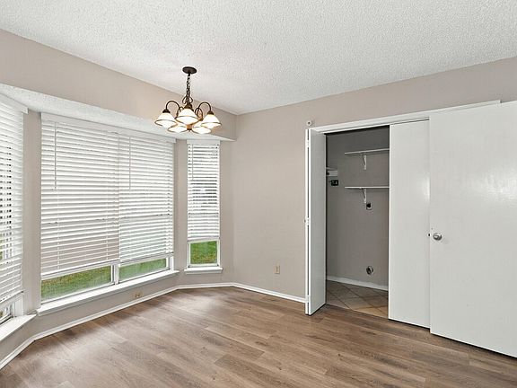 5th image of 6309 Brookmont Ct