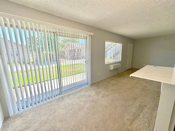 5th image of 304 N Lincoln Ave APT B