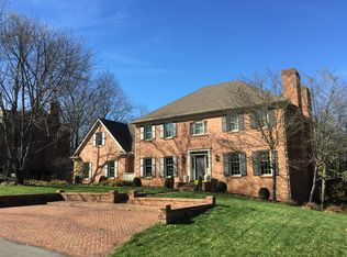 2317 The Woods Ln, Lexington, KY 40502