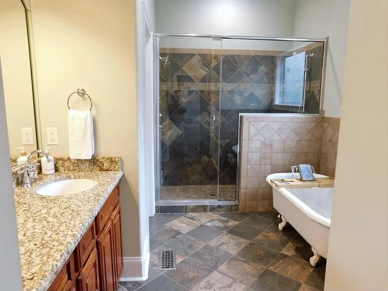 121 Old Liberty Pike — Photo 11
