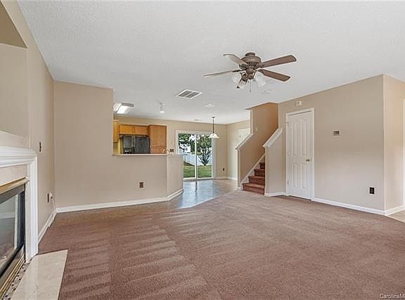 4th image of 4706 Sahalee Ln