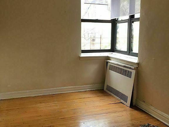 4th image of 100 Woodruff Ave APT 5B