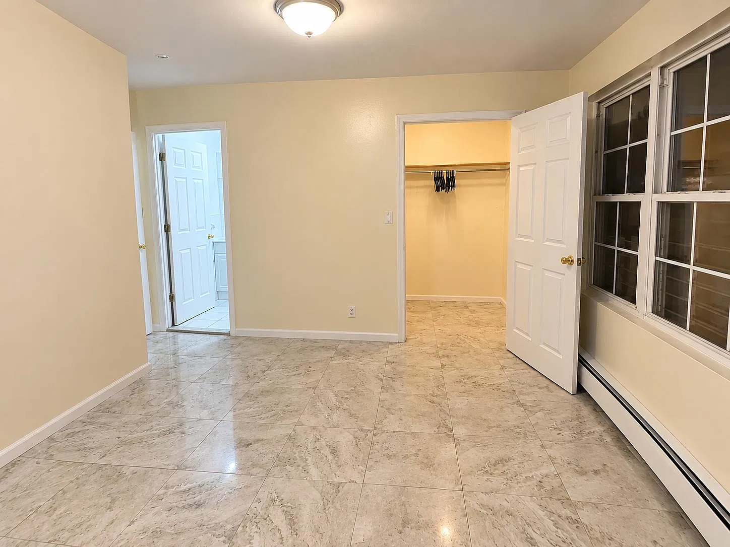 3 bed, $3,600 — Photo 4