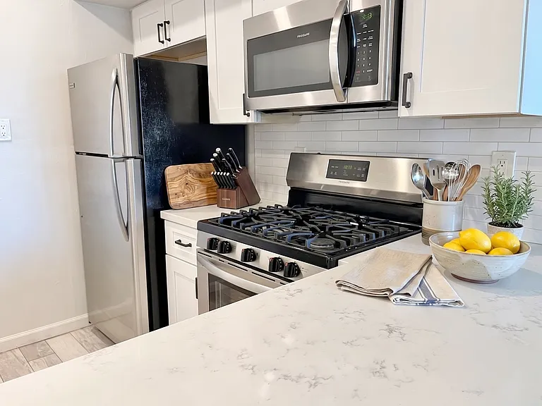 3008 N 39th St #1 — Photo 4