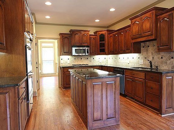 Awesome Custom Kitchen