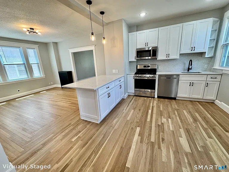 47 W Prospect St #2 — Photo 2