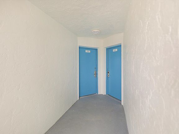 2nd image of 3129 Tennis Villas #3129