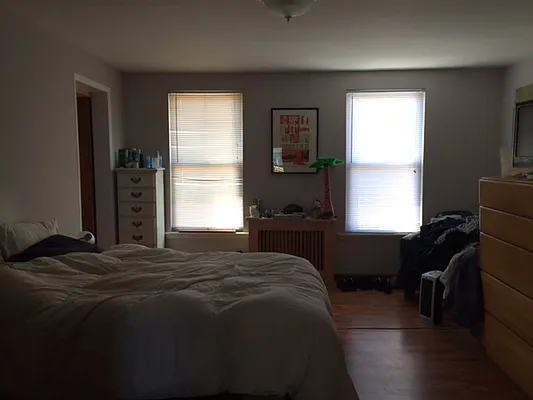 Rented by Proper Real Estate, LLC | media 9