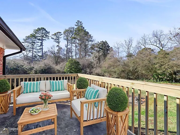 6541 Debbie Sue Ln — Photo 41