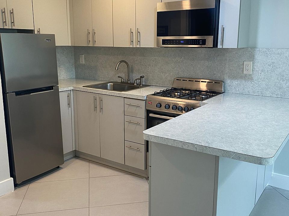 1st image of 6250 NW 40th St #B7