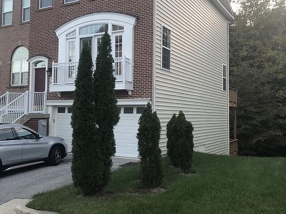 2nd image of 3909 Chelsea Park Ln #7