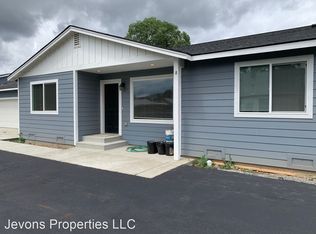 1714 S 9th Ave #B, Yakima, WA 98902