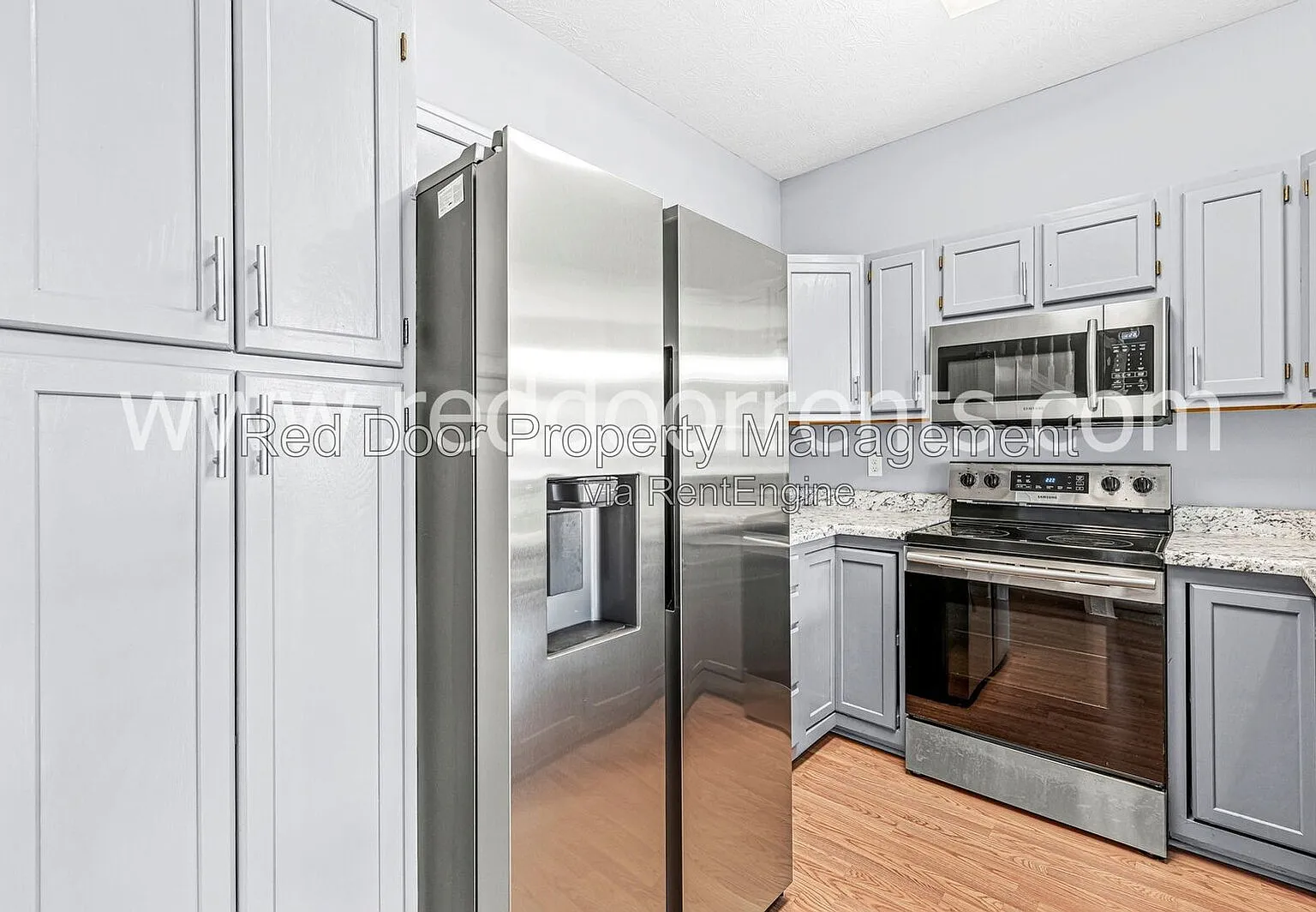 2 bed, 2.5 bath, 1408 sqft, $1,925 — Photo 3