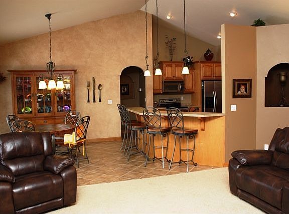 5th image of 3570 Glen Abbey Dr
