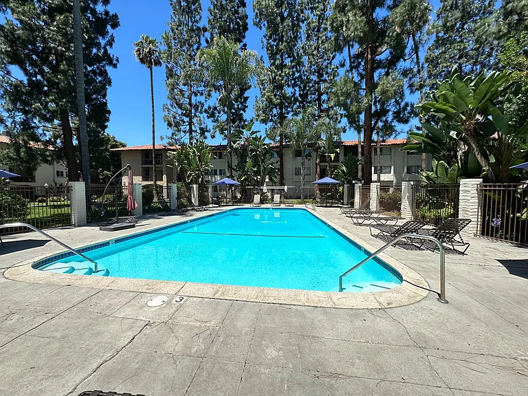 10797 San Diego Mission Rd — Photo 38