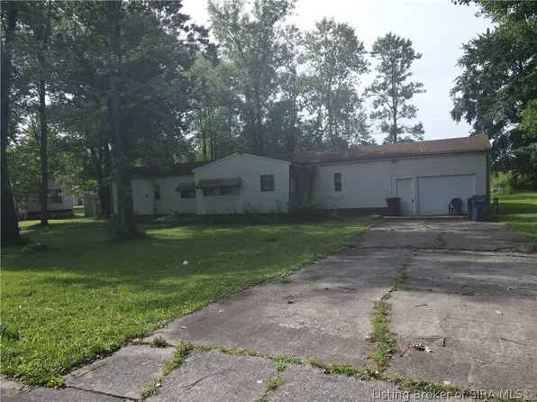 1524 Waverly Road, Jeffersonville, IN 47130