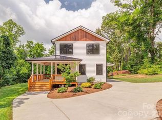 18 Wildwood Park, Weaverville, NC 28787