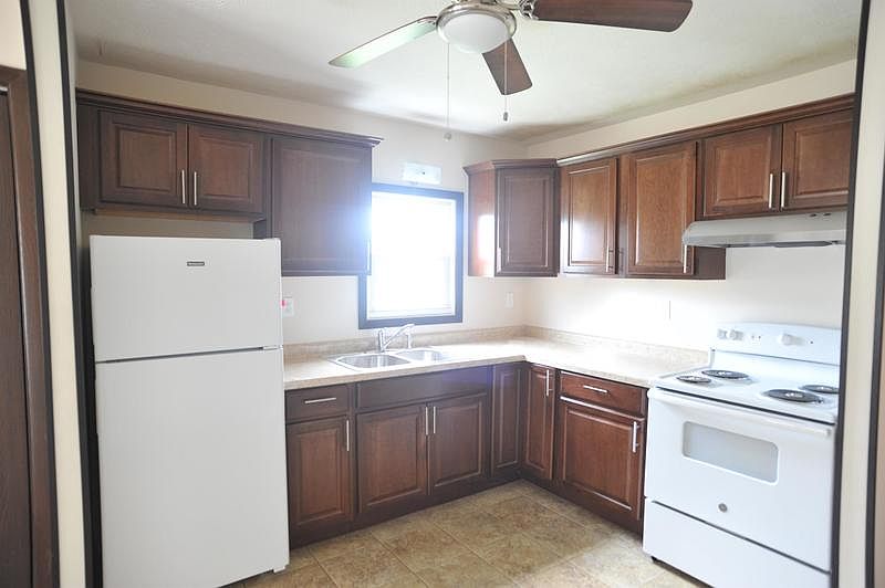 1st image of 206 Goulding St APT 4