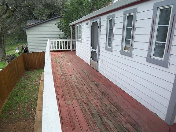 3rd image of 18322 Gardner Ave