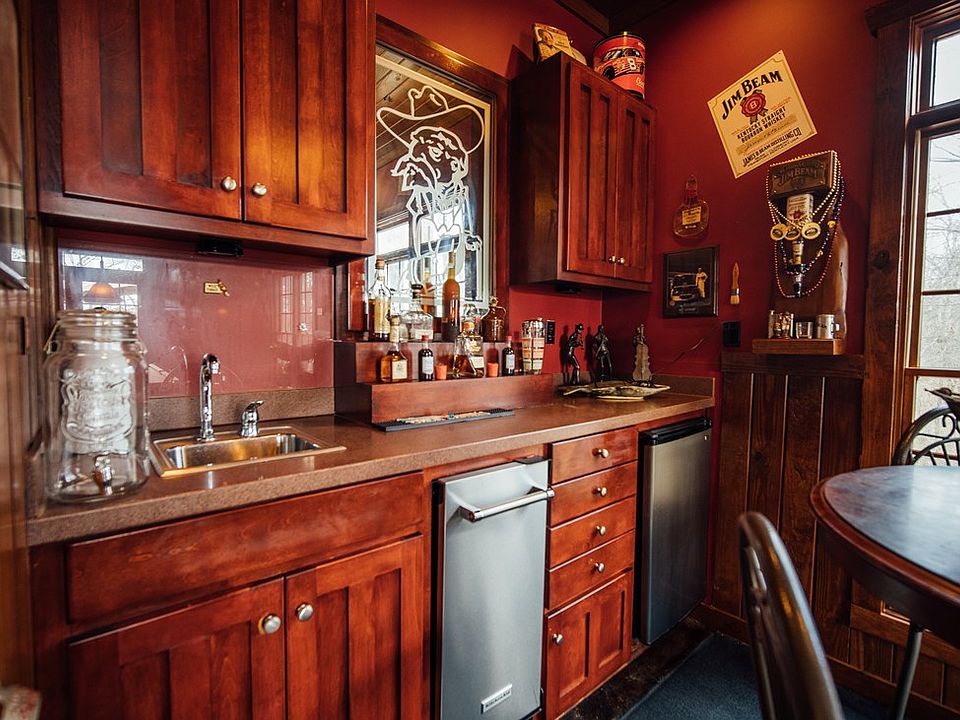 16th image of this home